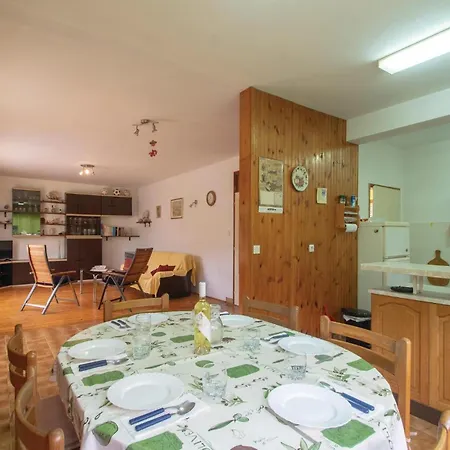 Two-bedroom In * Račišće