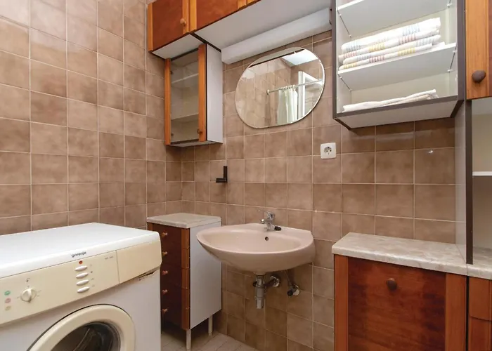 公寓 Two-bedroom In *