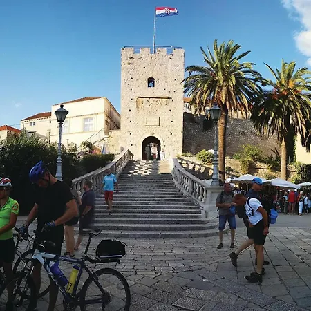 Two-Bedroom Apartment In Racisce *